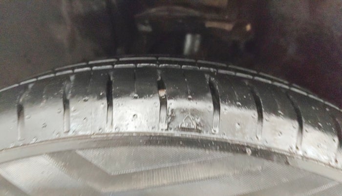 2022 Tata ALTROZ XT PETROL, Petrol, Manual, 65,262 km, Left Front Tyre Tread