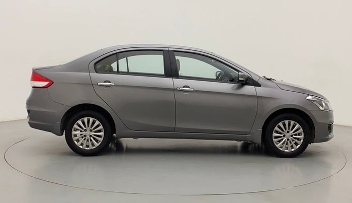 2015 Maruti Ciaz ZDI SHVS, Diesel, Manual, 87,250 km, Right Side View