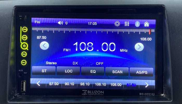 2017 Maruti Wagon R 1.0 LXI CNG, CNG, Manual, 81,427 km, Infotainment System