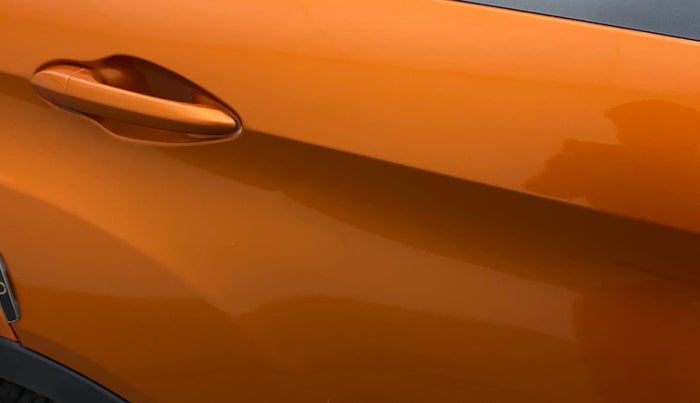 2018 Tata NEXON XZA PLUS PETROL DUAL TONE, Petrol, Automatic, 87,851 km, Right rear door - Slightly rusted