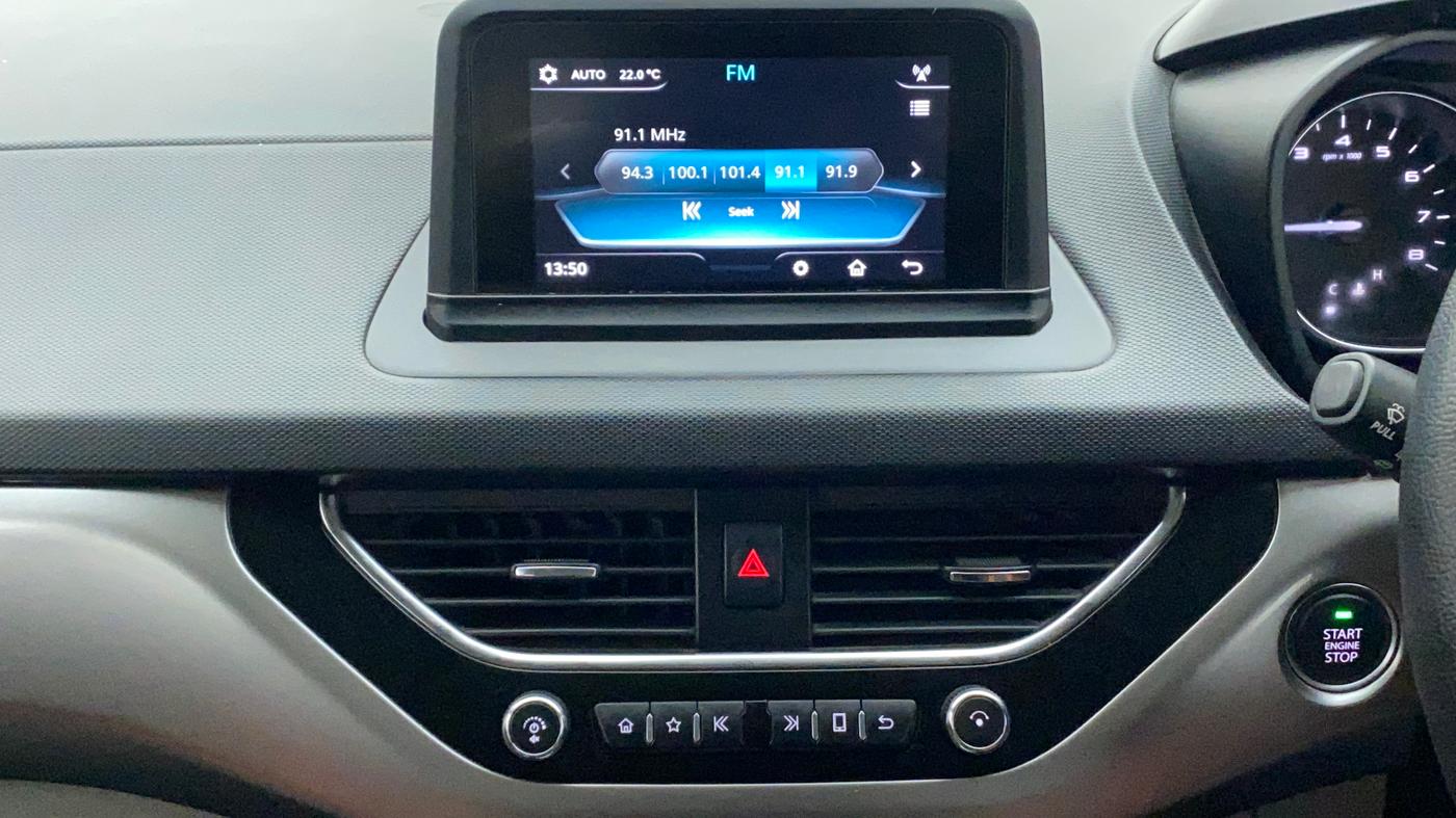 2018 Tata NEXON XZA PLUS PETROL DUAL TONE, Petrol, Automatic, 87,851 km, Infotainment System