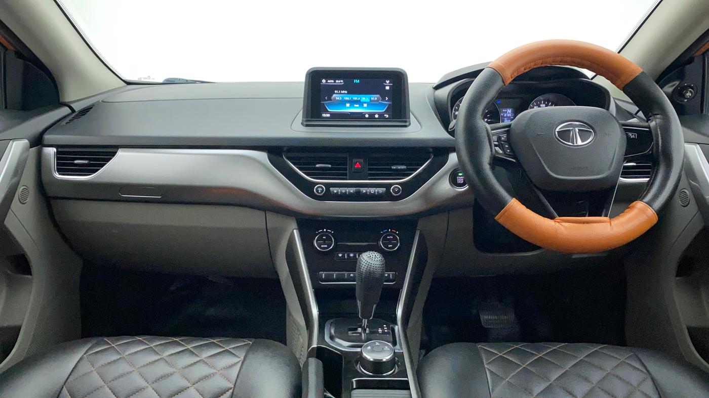 2018 Tata NEXON XZA PLUS PETROL DUAL TONE, Petrol, Automatic, 87,851 km, Dashboard