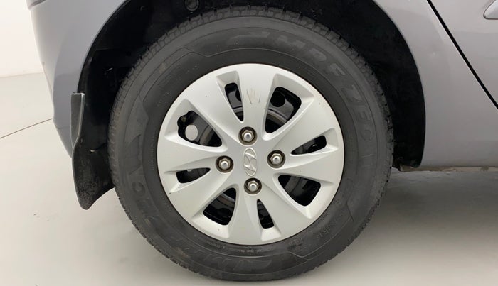 2012 Hyundai i10 SPORTZ 1.2, Petrol, Manual, 39,806 km, Right Rear Wheel