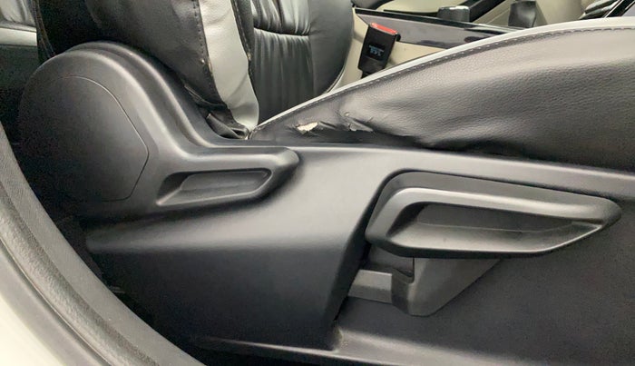 2022 Tata NEXON XZ PLUS (HS) PETROL, Petrol, Manual, 45,943 km, Driver Side Adjustment Panel