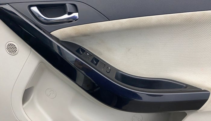 2022 Tata NEXON XZ PLUS (HS) PETROL, Petrol, Manual, 45,943 km, Driver Side Door Panels Control