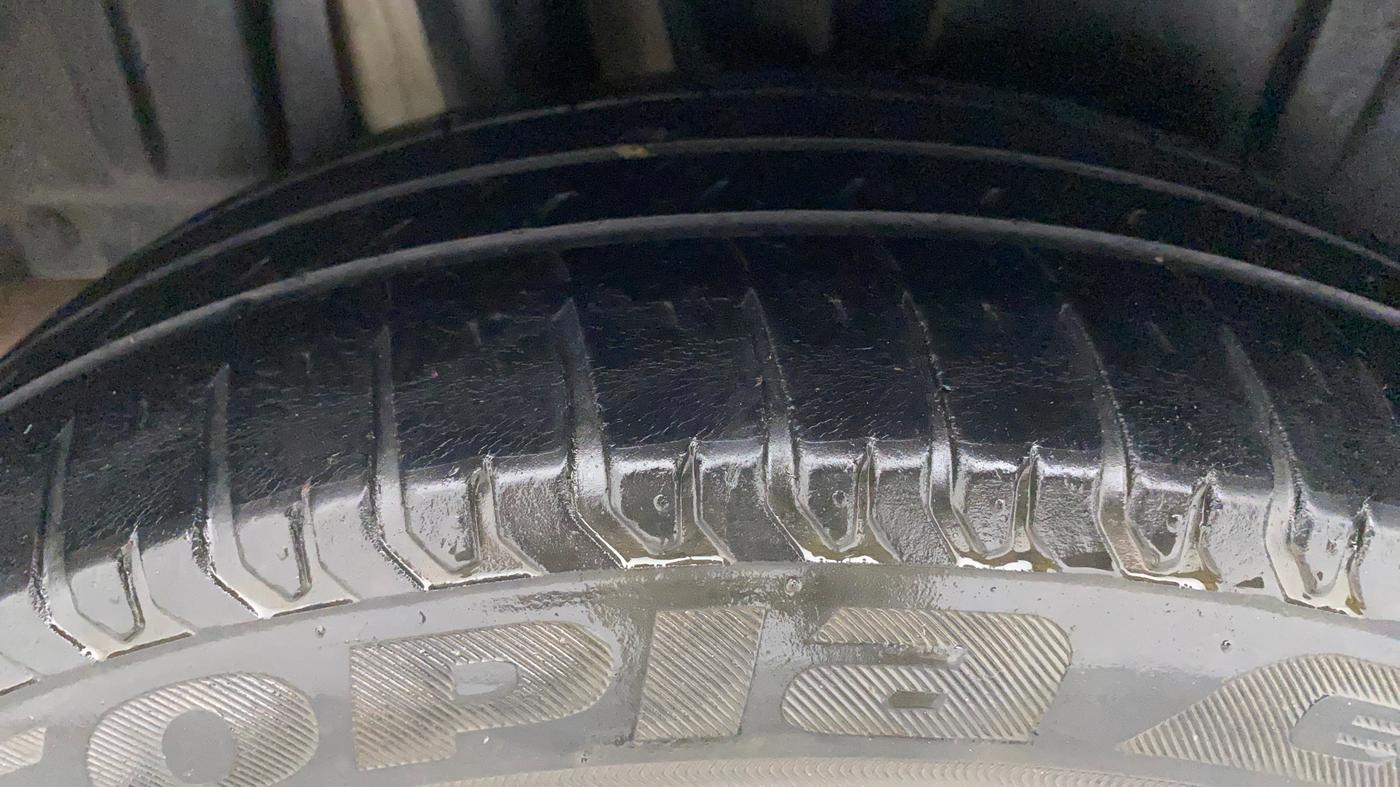 2020 Maruti Ertiga VXI SHVS, Petrol, Manual, 50,244 km, Right Rear Tyre Tread