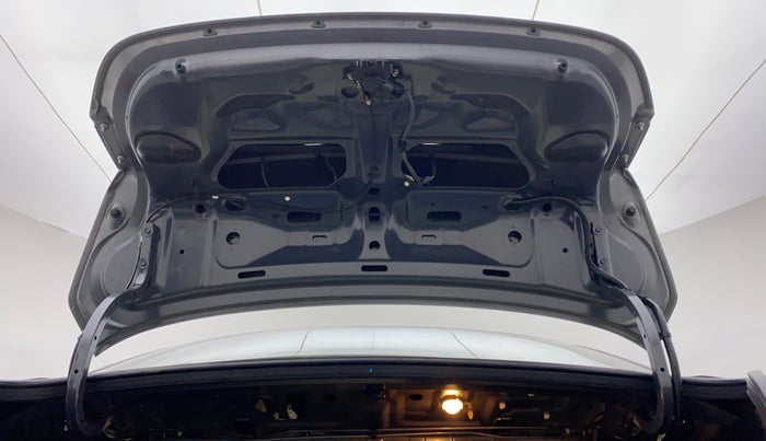 2015 Maruti Ciaz ZXI PLUS, Petrol, Manual, 89,926 km, Boot Door Open