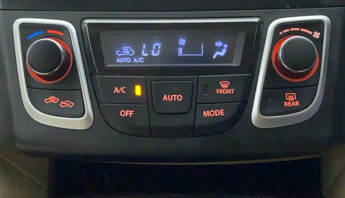 2015 Maruti Ciaz ZXI PLUS, Petrol, Manual, 89,926 km, Automatic Climate Control