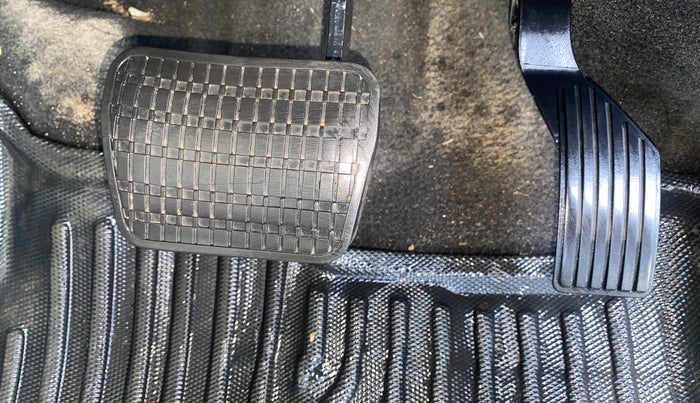 2022 Tata NEXON XMA SUNROOF PETROL, Petrol, Automatic, 29,265 km, Pedals