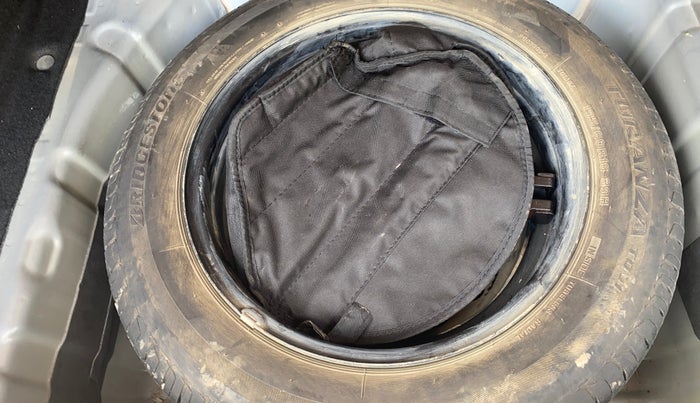 2022 Tata NEXON XMA SUNROOF PETROL, Petrol, Automatic, 29,265 km, Spare Tyre