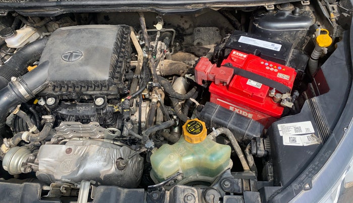 2022 Tata NEXON XMA SUNROOF PETROL, Petrol, Automatic, 29,265 km, Engine View - Left