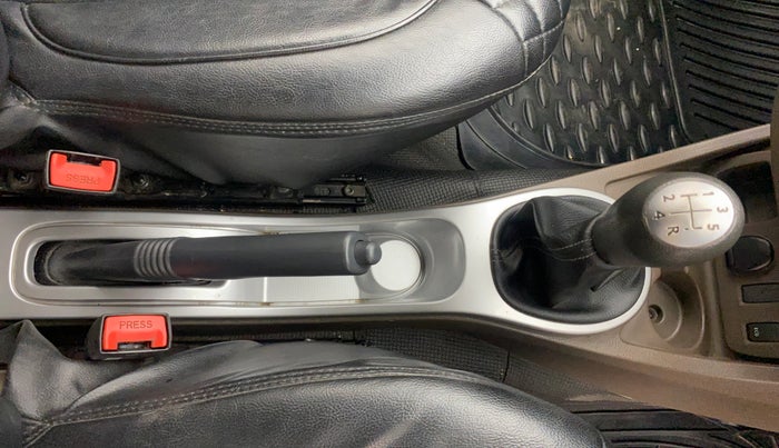 2018 Renault Duster 85 PS RXS MT DIESEL, Diesel, Manual, 1,09,227 km, Gear Lever