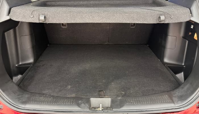 2025 Maruti Grand Vitara DELTA SMART HYBRID, Petrol, Manual, 12,828 km, Boot Inside