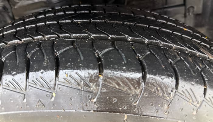 2025 Maruti Grand Vitara DELTA SMART HYBRID, Petrol, Manual, 12,828 km, Right Front Tyre Tread