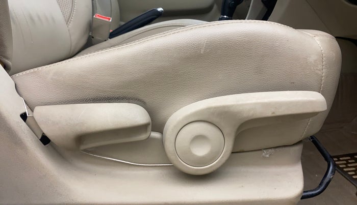 2018 Maruti Ciaz ALPHA  AT 1.4  PETROL, Petrol, Automatic, 56,751 km, Driver Side Adjustment Panel