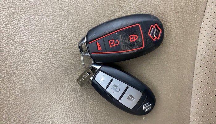 2018 Maruti Ciaz ALPHA  AT 1.4  PETROL, Petrol, Automatic, 56,751 km, Key Close Up