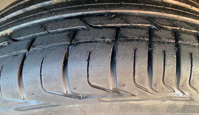 2023 Tata NEXON XMA PETROL, Petrol, Automatic, 36,202 km, Left Rear Tyre Tread