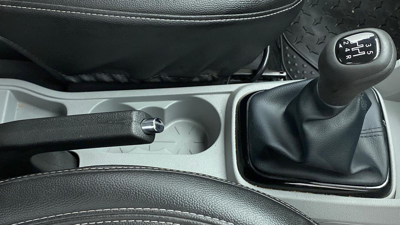 2021 Tata Tiago XZ PETROL, Petrol, Manual, 45,146 km, Gear Lever