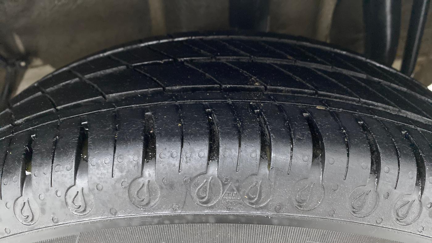 2021 Tata Tiago XZ PETROL, Petrol, Manual, 45,146 km, Left Rear Tyre Tread