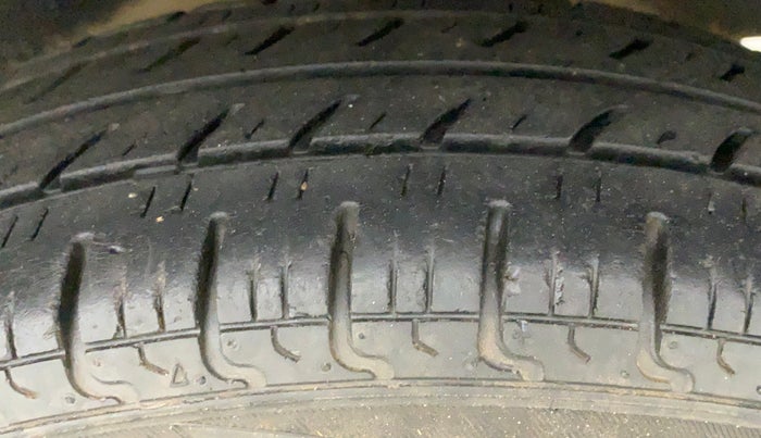 2018 Datsun Redi Go S 1.0 AMT, Petrol, Automatic, 37,399 km, Left Rear Tyre Tread