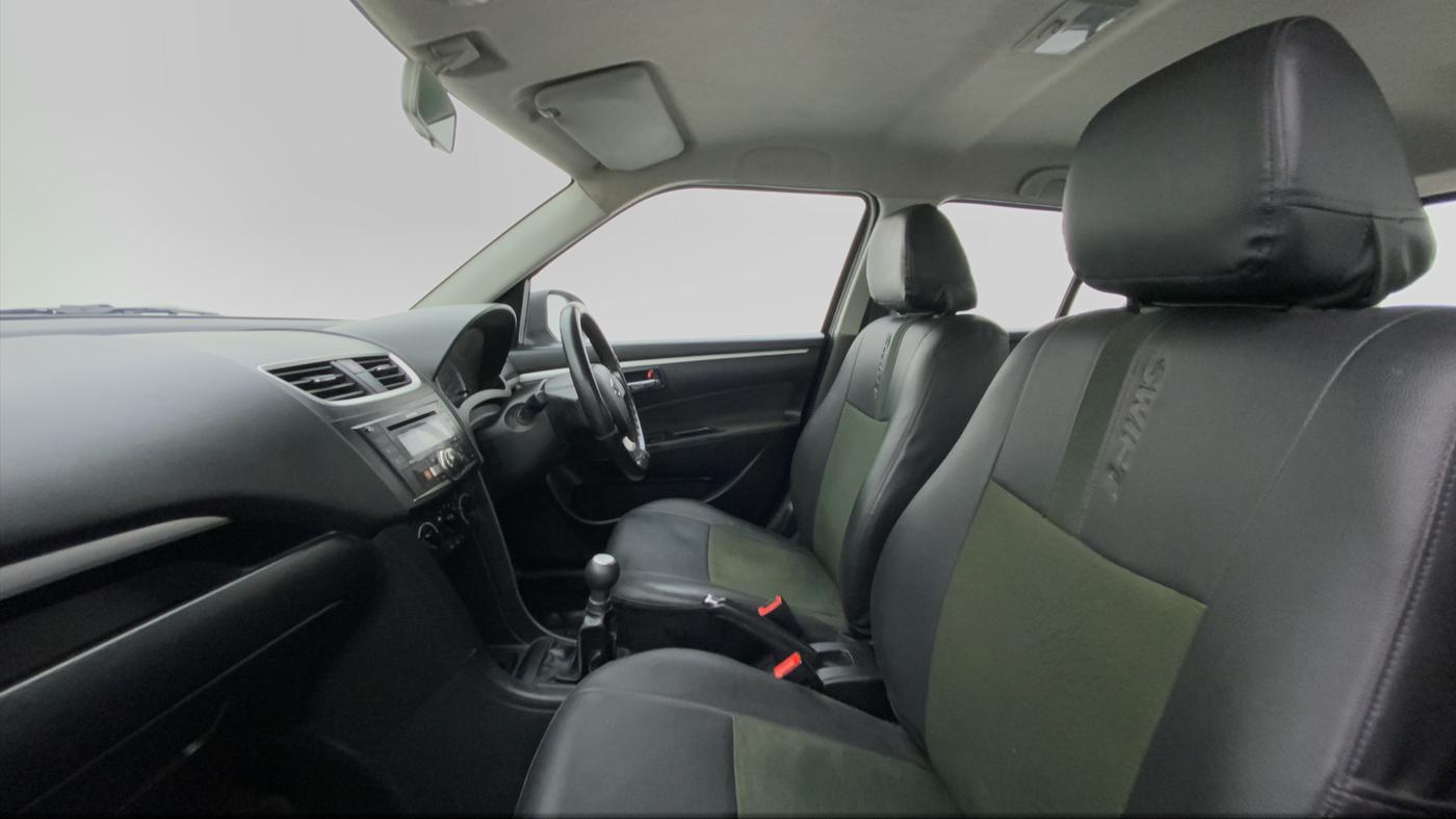 2013 Maruti Swift VDI, Diesel, Manual, 59,216 km, Right Side Front Door Cabin