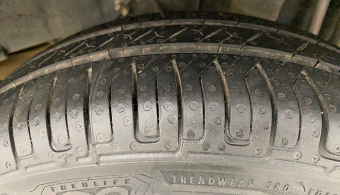 2018 Datsun Go T, Petrol, Manual, 32,301 km, Left Rear Tyre Tread