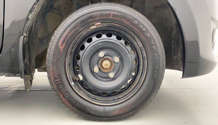 2018 Datsun Go T, Petrol, Manual, 32,301 km, Right Front Wheel