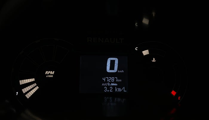 2022 Renault TRIBER RXT, Petrol, Manual, 47,535 km, Odometer Image