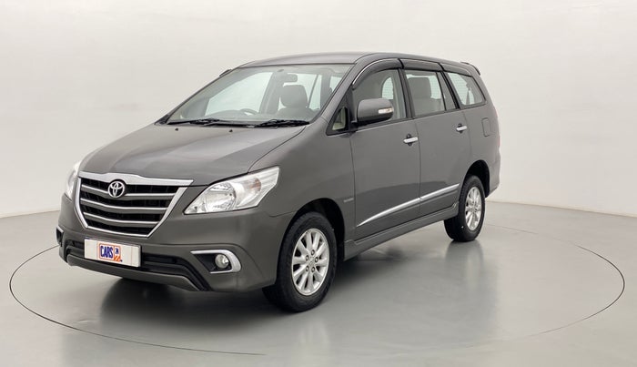 2014 Toyota Innova 2.5 VX 7 STR BS IV, Diesel, Manual, 73,493 km, Left Front Diagonal