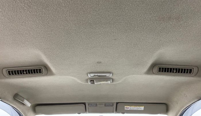 2014 Toyota Innova 2.5 VX 7 STR BS IV, Diesel, Manual, 73,493 km, Rear AC Vents