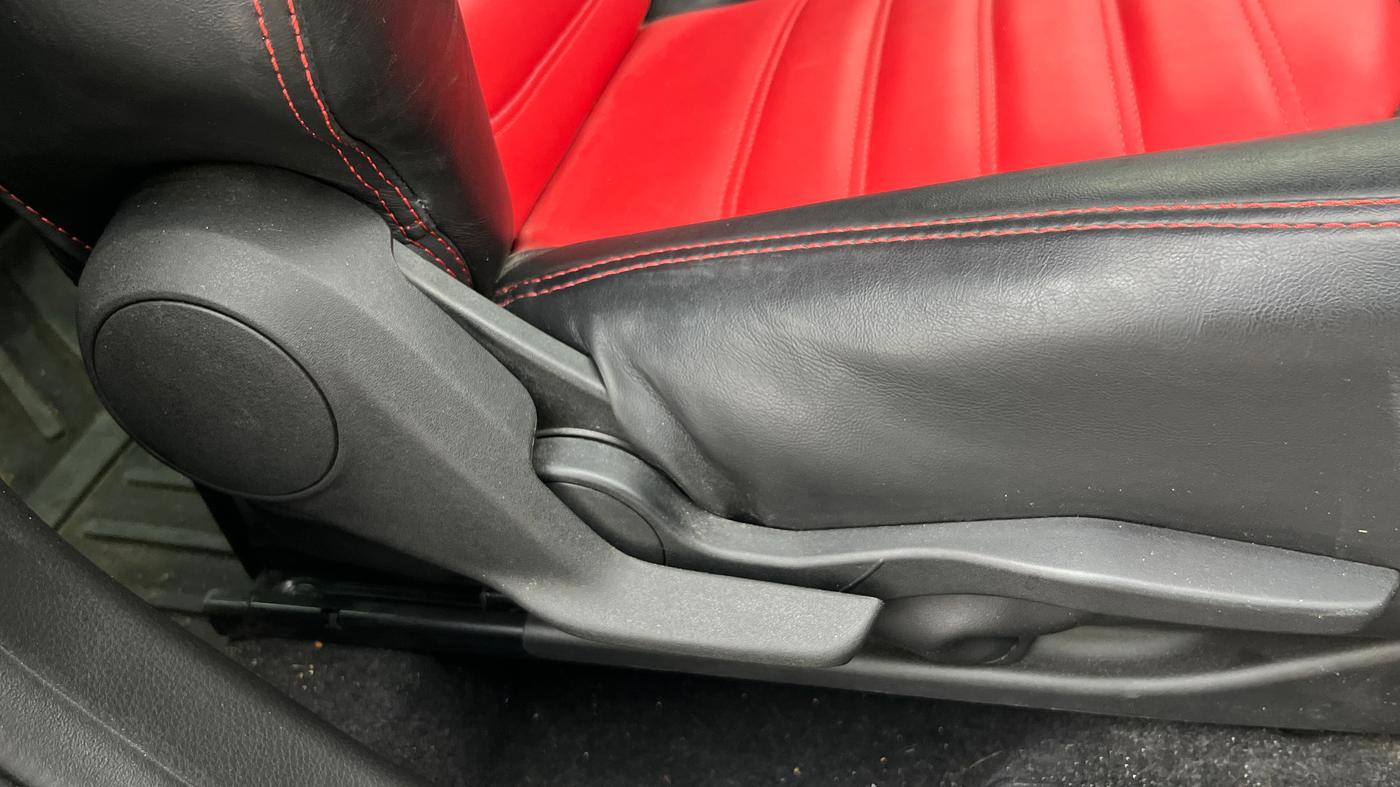 2022 Maruti Baleno ALPHA 1.2 AGS, Petrol, Automatic, 50,256 km, Driver Side Adjustment Panel