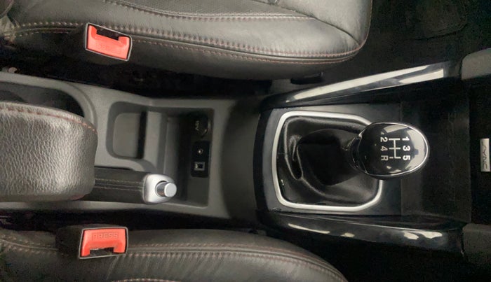 2016 Ford Ecosport TITANIUM+ 1.0L ECOBOOST, Petrol, Manual, 66,542 km, Gear Lever