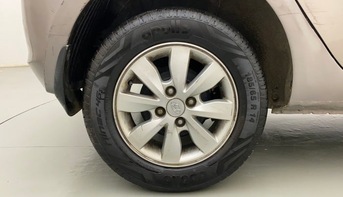 2014 Hyundai i20 SPORTZ 1.2, Petrol, Manual, 34,714 km, Right Rear Wheel