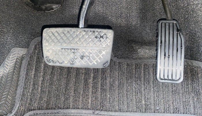 2017 Honda BR-V 1.5L I-VTEC V CVT, Petrol, Automatic, 37,632 km, Pedals