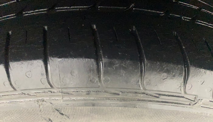 2017 Honda BR-V 1.5L I-VTEC V CVT, Petrol, Automatic, 37,632 km, Left Rear Tyre Tread