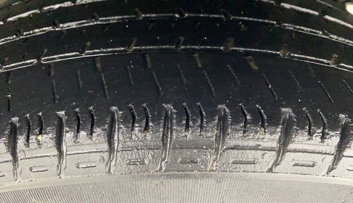 2016 Hyundai Grand i10 SPORTZ 1.2 KAPPA VTVT, Petrol, Manual, 81,209 km, Left Rear Tyre Tread