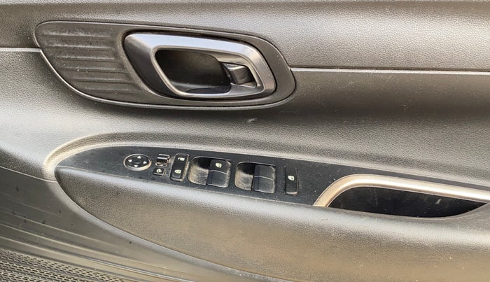 2020 Hyundai NEW I20 Asta 1.0 GDI Turbo IMT, Petrol, Manual, 45,413 km, Driver Side Door Panels Control