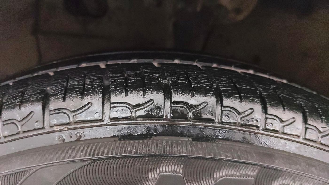 2021 Hyundai NEW SANTRO SPORTZ EXECUTIVE MT CNG, CNG, Manual, 35,855 km, Left Front Tyre Tread