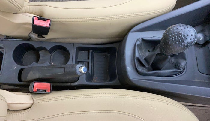 2017 Ford Figo Aspire TITANIUM 1.2 PETROL, Petrol, Manual, 90,733 km, Gear Lever