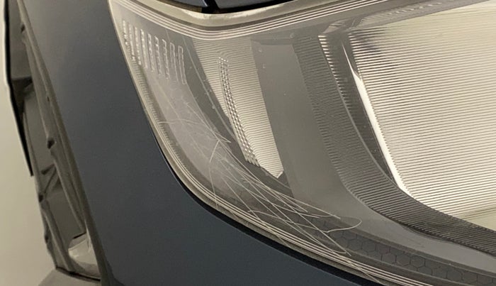 2020 Hyundai GRAND I10 NIOS SPORTZ 1.2 KAPPA VTVT, Petrol, Manual, 1,10,142 km, Left headlight - Minor scratches