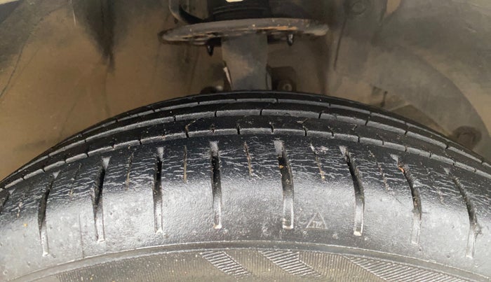 2019 Maruti Baleno ALPHA CVT PETROL 1.2, Petrol, Automatic, 12,456 km, Right Front Tyre Tread