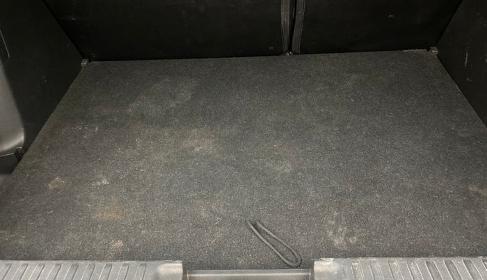 2018 Maruti Vitara Brezza ZDI PLUS AMT, Diesel, Automatic, 1,18,857 km, Boot Inside