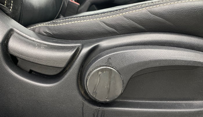 2018 Hyundai Creta SX AT 1.6 PETROL, Petrol, Automatic, 60,704 km, Driver Side Adjustment Panel