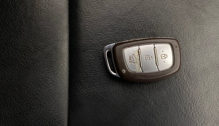 2018 Hyundai Creta SX AT 1.6 PETROL, Petrol, Automatic, 60,704 km, Key Close Up