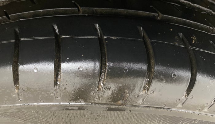 2017 Hyundai Elite i20 SPORTZ 1.2, Petrol, Manual, 79,549 km, Left Rear Tyre Tread