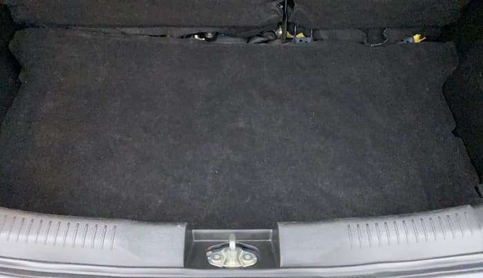 2019 Maruti IGNIS ZETA 1.2 K12 AMT, Petrol, Automatic, 27,663 km, Boot Inside View