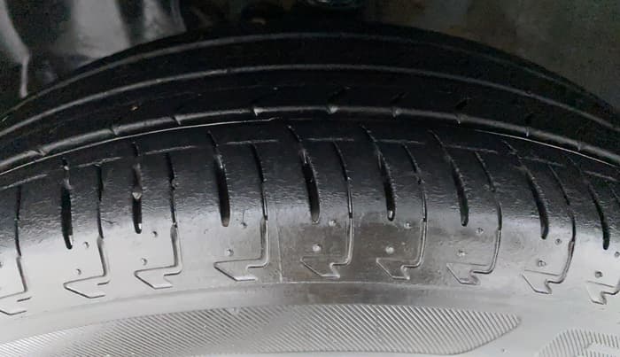 2019 Maruti IGNIS ZETA 1.2 K12 AMT, Petrol, Automatic, 27,663 km, Left Front Tyre Tread