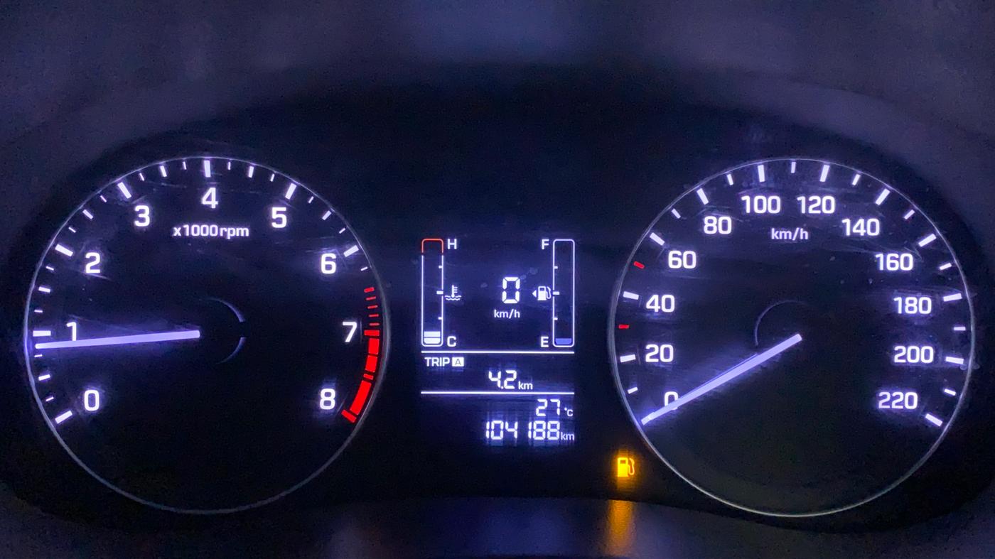 2017 Hyundai Creta E PLUS 1.6 PETROL, Petrol, Manual, 1,04,303 km, Odometer Image