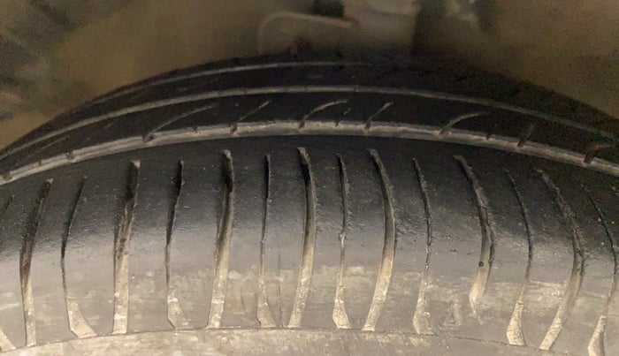 2018 Maruti Celerio ZXI AMT (O), Petrol, Automatic, 54,434 km, Right Front Tyre Tread