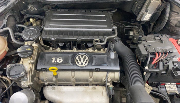 2015 Volkswagen Vento HIGHLINE 1.6 MPI, Petrol, Manual, 98,835 km, Engine View